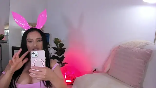 Alexa_tobar