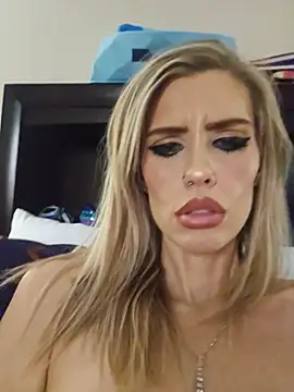 Ellieconradxo - Fuck my tight pussy with thick dildo