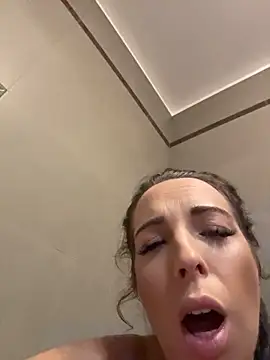 Almmaxxxx - Fuck me with dildo+@squirt😈💦