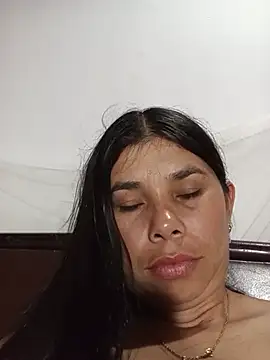 Sexy-Violet-20