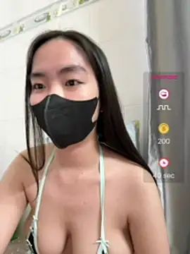 Eva_2k - topless dance🥵