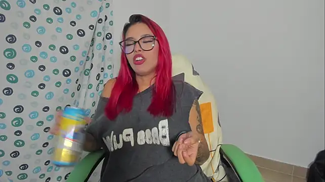 LilithLuxorr_ - Touch my pussy
