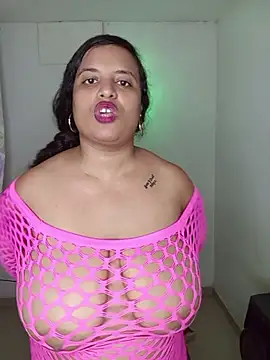 ValentinaBloom_1 - Pinching my nipples for you!