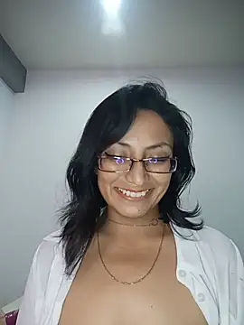 LucyCherry69 - Toquemos esa dulce flor 🫦