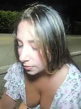 Catalina_ramos - Flash tittis in Road