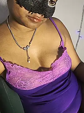 DIRTYSECRET_QUEEN_07 - Ass hole