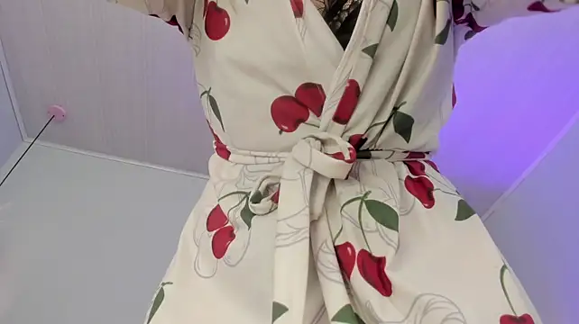 ScarletGV - oil in my ass