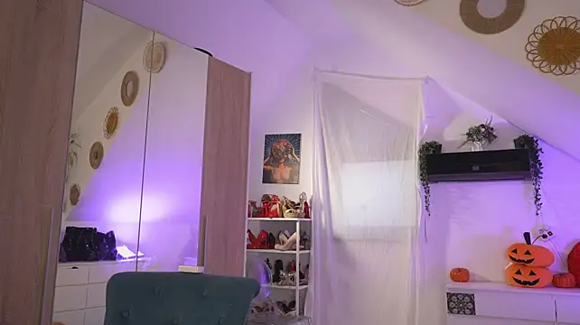 Amaliamour - I love your curves