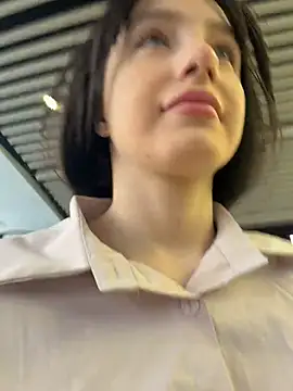 Lilonok - Show boobs🥰
