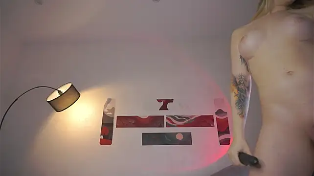 MiaThaine - drop my panties