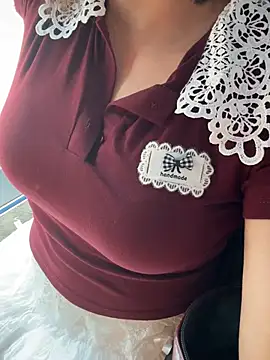 May-Squirt - Make my dress wet in puclic And squirt