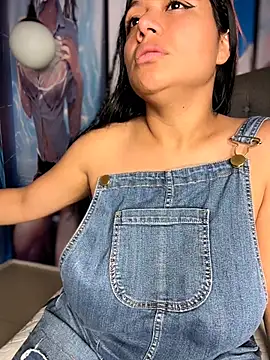 Im_Little - show ass soon
