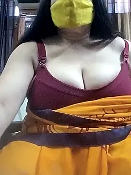 IndianAngle - Get Nude in Public