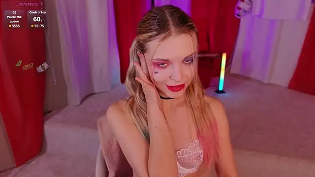 Reychellle - flash tits+5 min control
