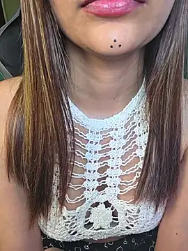 Amelia4U - Candle wax on boobies