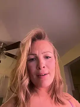 BellaBunny25 - Help me get my first pussy wearable