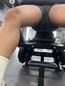HoneyNana2000 - Take off show big ass🫣🍑💦💦