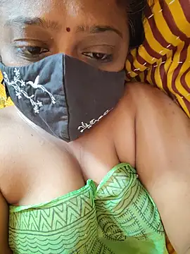 Sexynayan23 - Vibrator in pussy