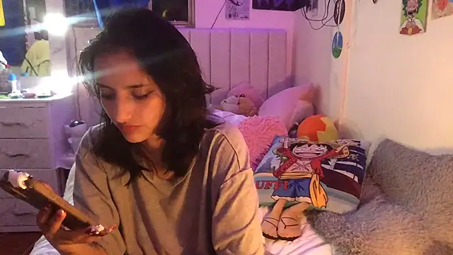 Angelhotdog045 - 1 finger in my virgin anus