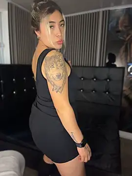 ManuelaVeeleez - twerking