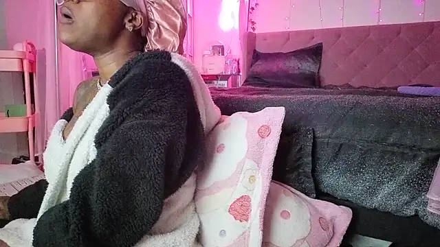 VixenCapri - anal 5mins