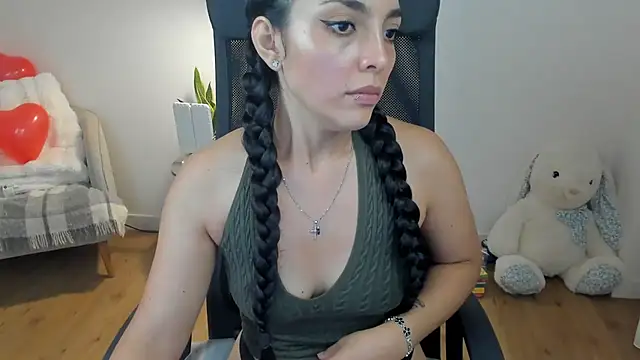 _BellaEvans_ - squirt and blowjob