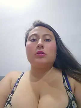 Celeem_ - Sucking my tits 🍋🍋