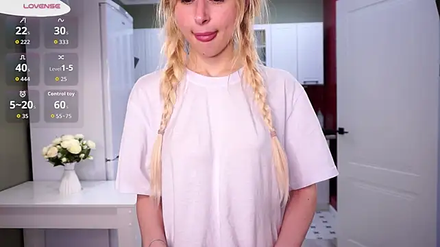AnnabelleDreams - make my ass red in doggy (20 spanks)