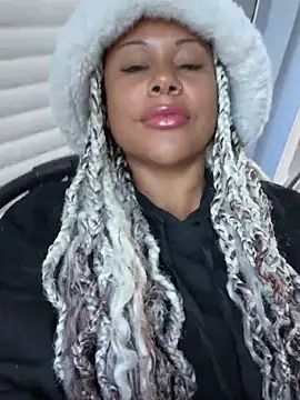 HaileyDiana - ✨Outdoor Boob flash✨