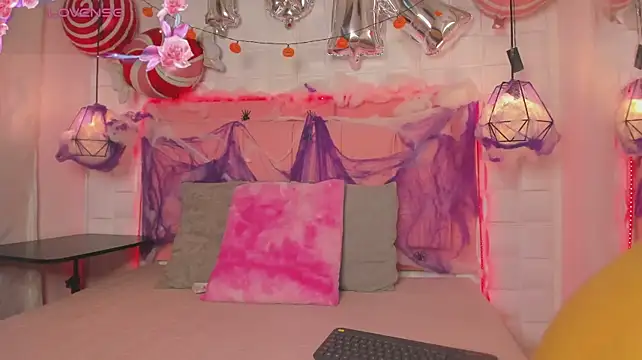 Alisson_hall1 - Fingering pussy