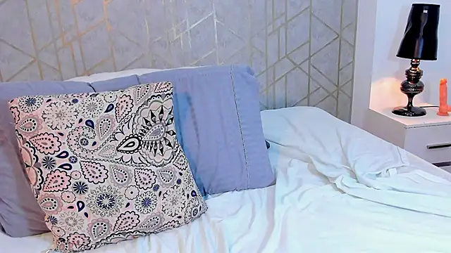 ScarlettDollie - SLOW NAKED + SEXY DANCE 🔥