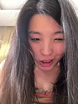Tavie1744 - open legs 2min