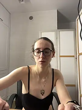 MartiniiSelenna - Striptease