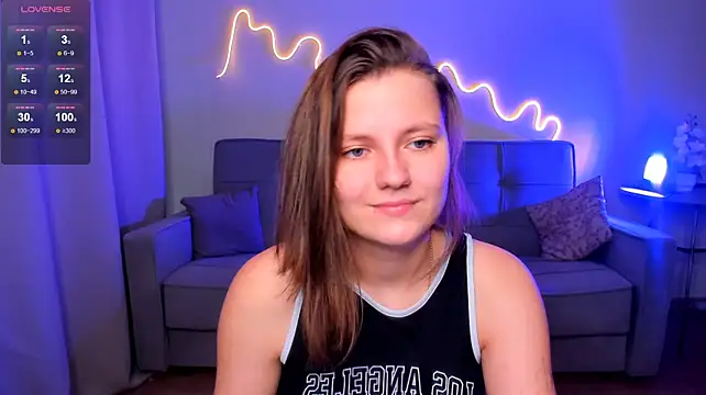 MelindaTin - Show tits🍒🔥