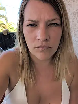 Pxetiteblonde1 - 1er orgasme du jour