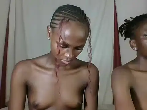 Sleek_petite - SPREAD ASSHOLE