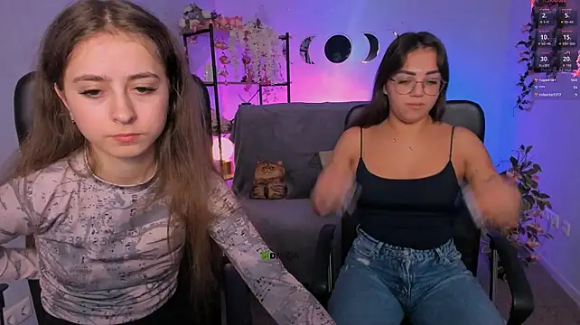 Rebecca_smile - show ass