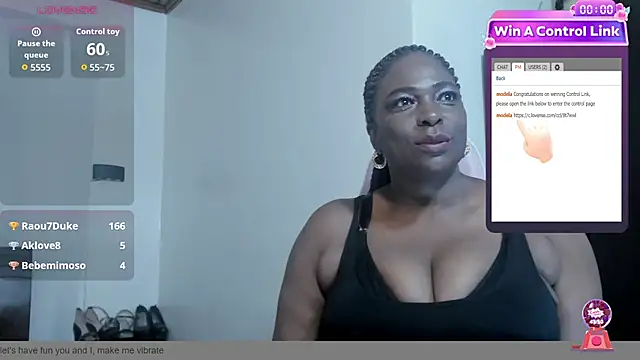 EbonyNaughty1000 - comer una amburguesa