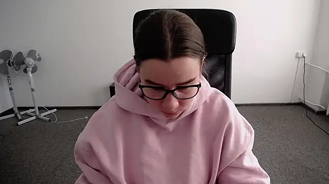 Littleviki7 - toplesss for 10mis