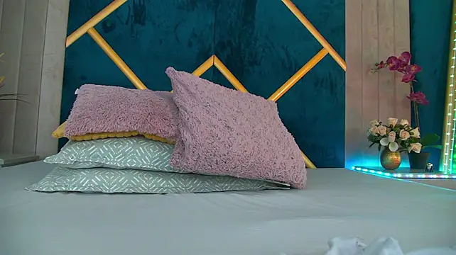 Foxxxy_MILF - Dildo ride 💦💦