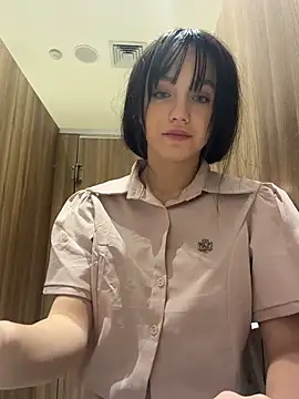Lilonok - Show pussy