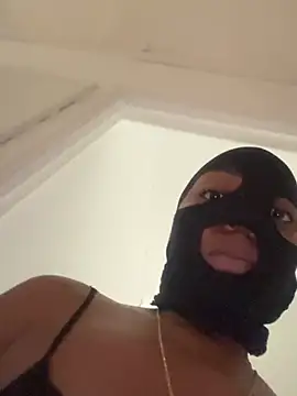 MlleDiorr - Gagne une vidéo où je fiak fiak💦🍆🍑