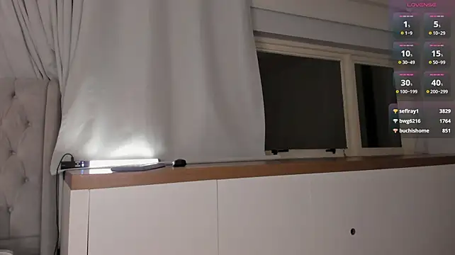 CherryLexi_ - dog pose