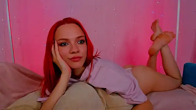 TanyaSunny - red lipstick