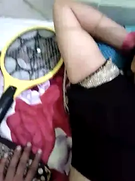 Komal_Bhabhi4u - Naked doggy walk