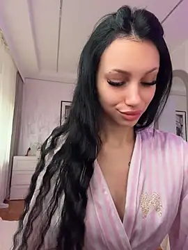 Ilariea_girl - Make my pussy wet