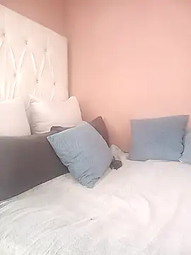 SQUITBOOTY - Help me replace my streaming lights plz
