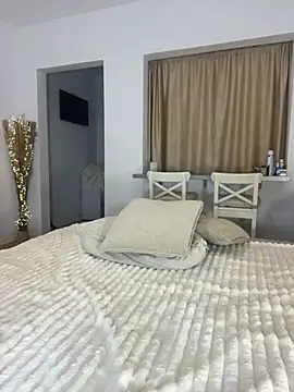 MsGreenEyes - Doggy, flash pussy🔥