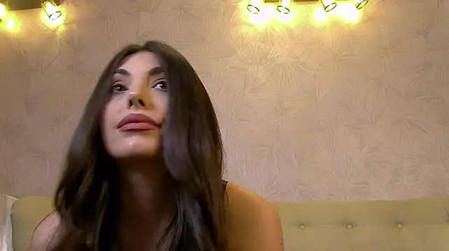 DizzyTara - make me wet