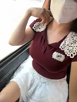 May-Squirt - Make my dress wet in puclic And squirt
